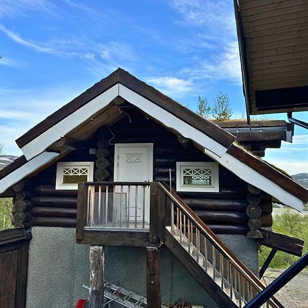 Unique Arctic Timber Cabin Skaidi Eksteriør bilde